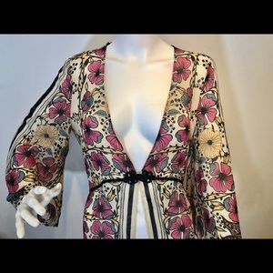 Sexy Floral Kimono w/Embroidered Front